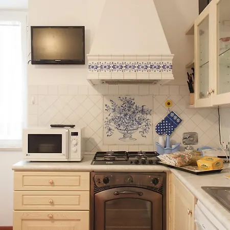 Yourhome شقة